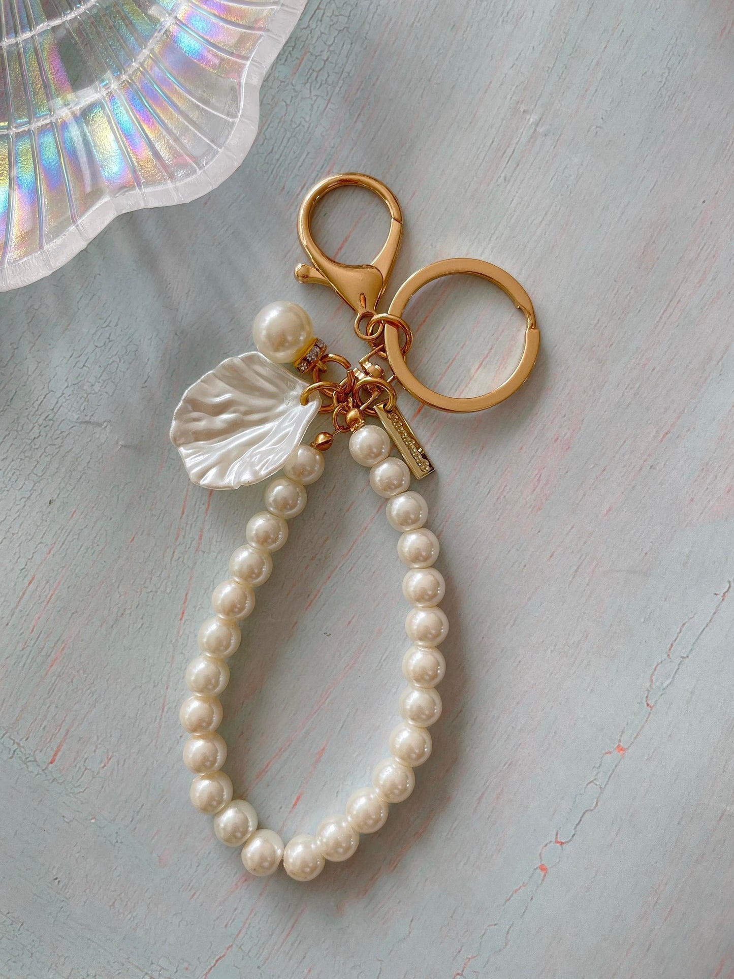 Pearl with Pompom Keychain